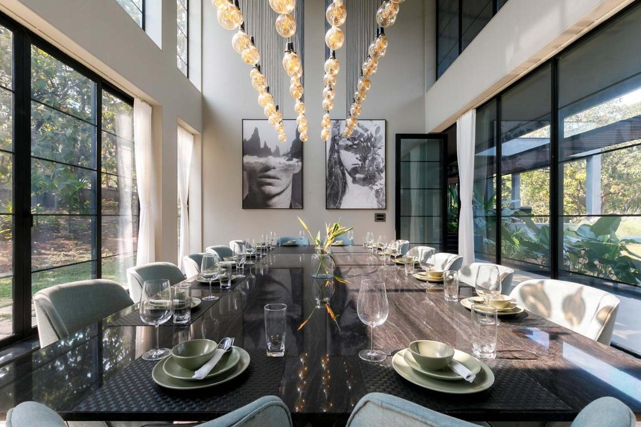 Stayvista At The Charcoal Villa Luxury Collection Alibag Bagian luar foto