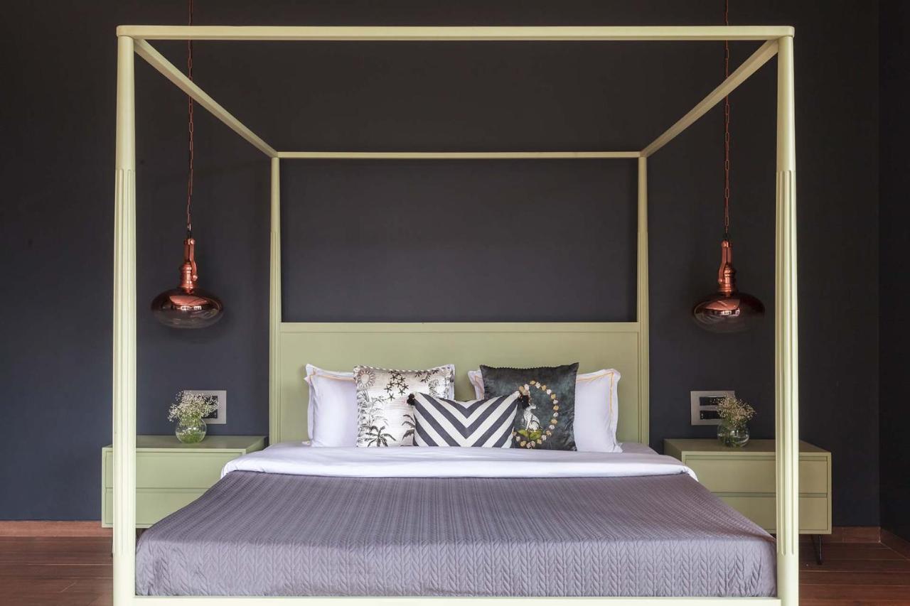 Stayvista At The Charcoal Villa Luxury Collection Alibag Bagian luar foto