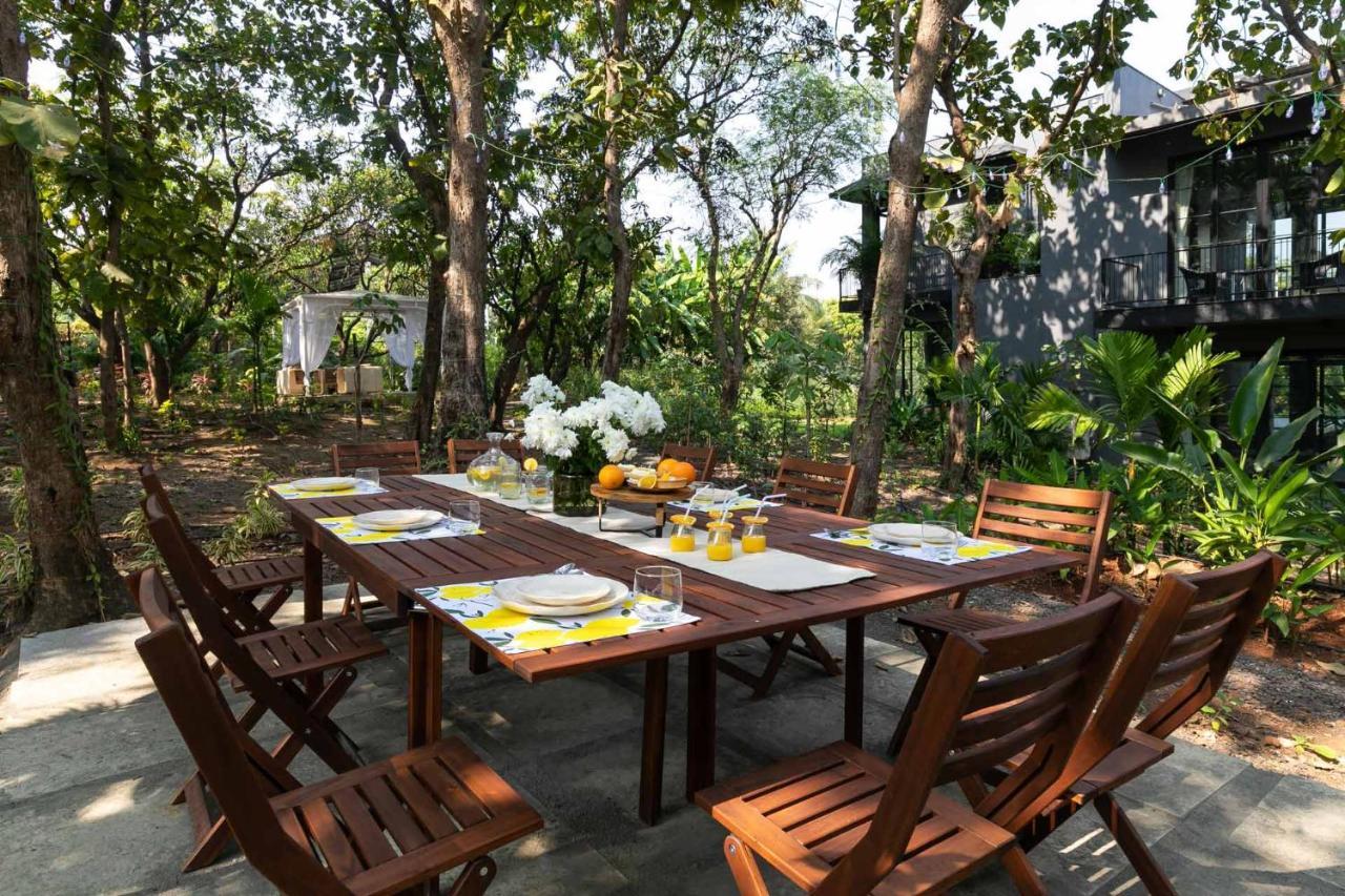 Stayvista At The Charcoal Villa Luxury Collection Alibag Bagian luar foto